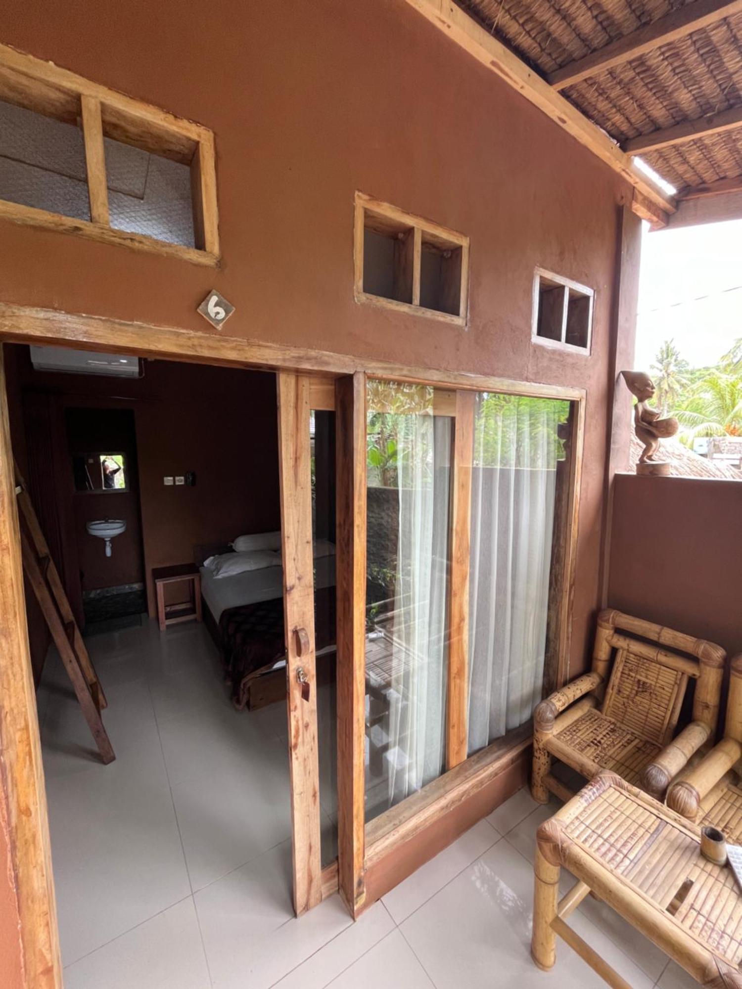 Fullmoon Homestay Kuta  Exterior foto